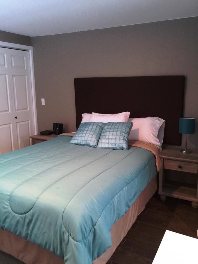 Brimley Motel Suites 외부 사진
